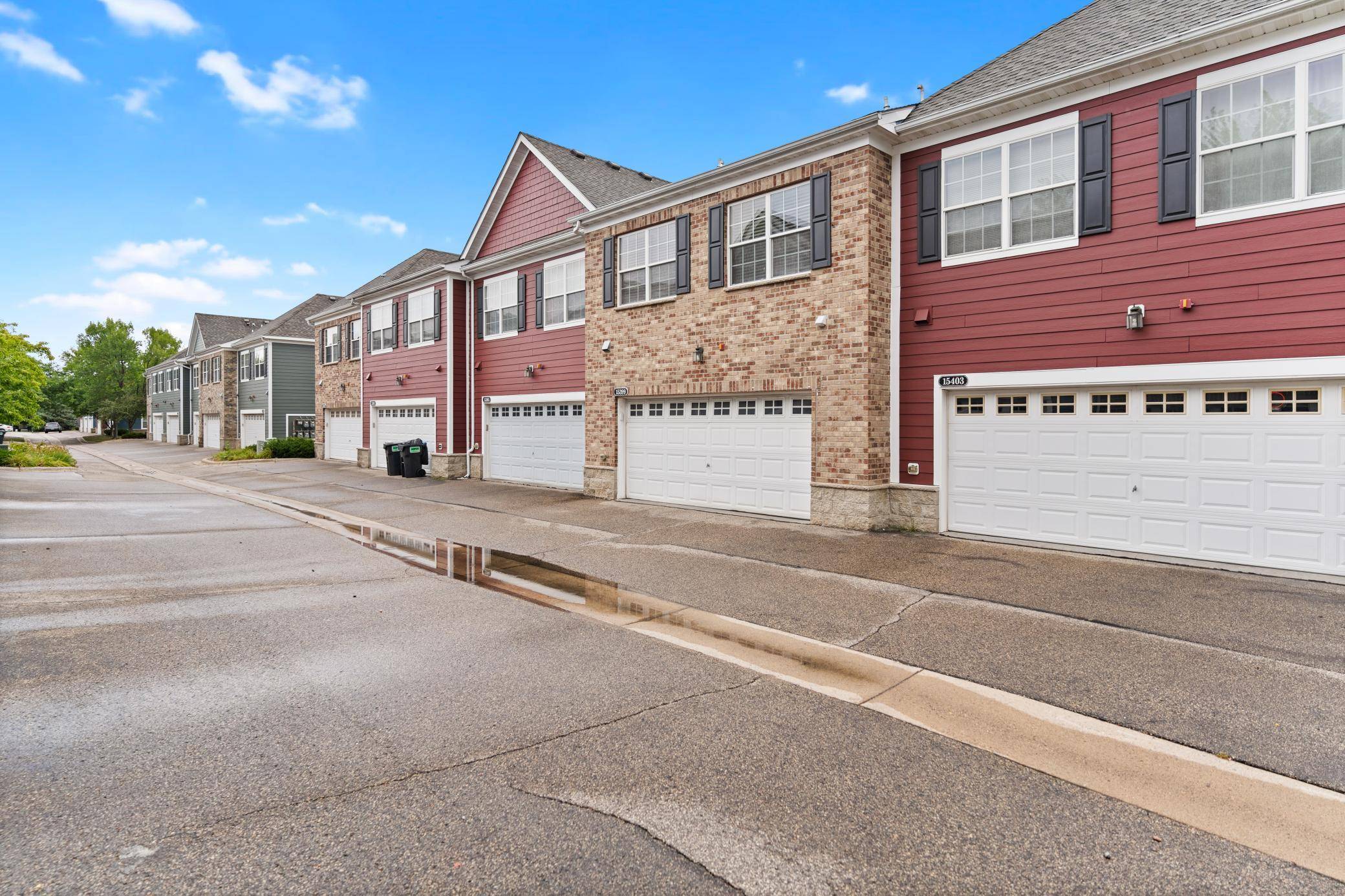 15399 Foliage AVE #1204, Apple Valley, MN 55124