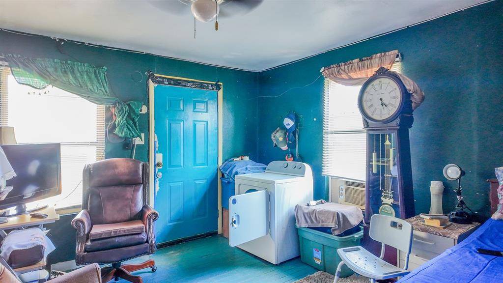 1735 NW 1st ST, Oklahoma City, OK 73106