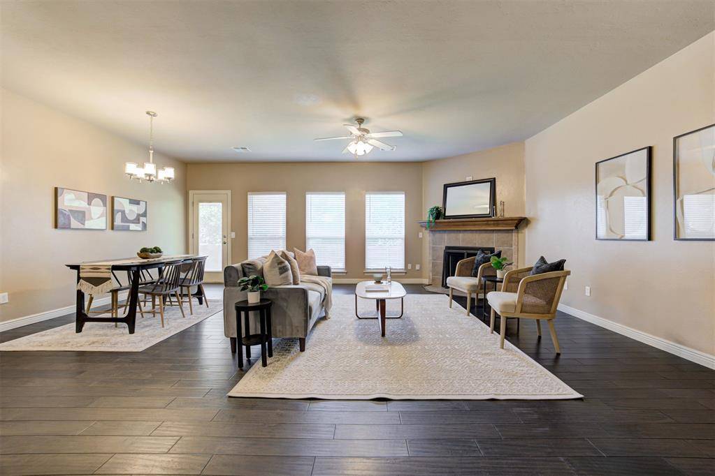 1716 Kamber TER, Edmond, OK 73003