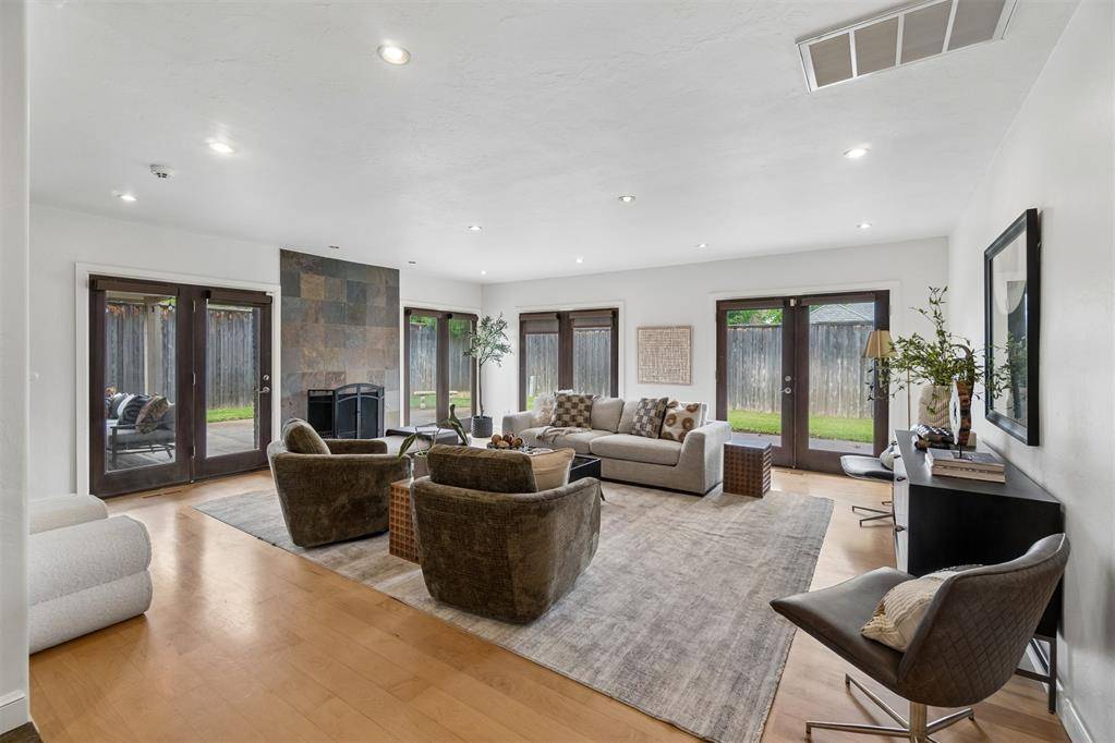 3225 Stonybrook RD, Oklahoma City, OK 73120
