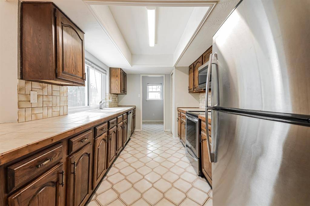 3464 Livingston Lane, Carrollton, TX 75007