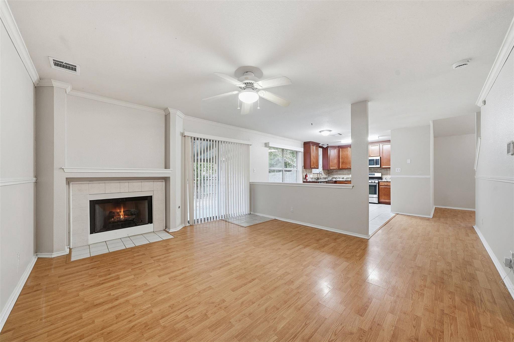 1811 Southwestern TRL, Round Rock, TX 78664