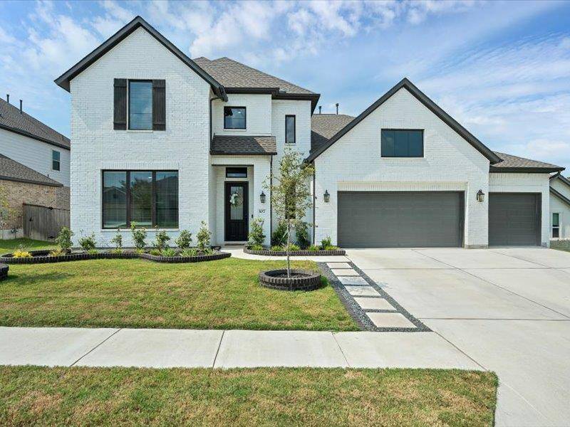 107 Robert Brown LN, Bastrop, TX 78602