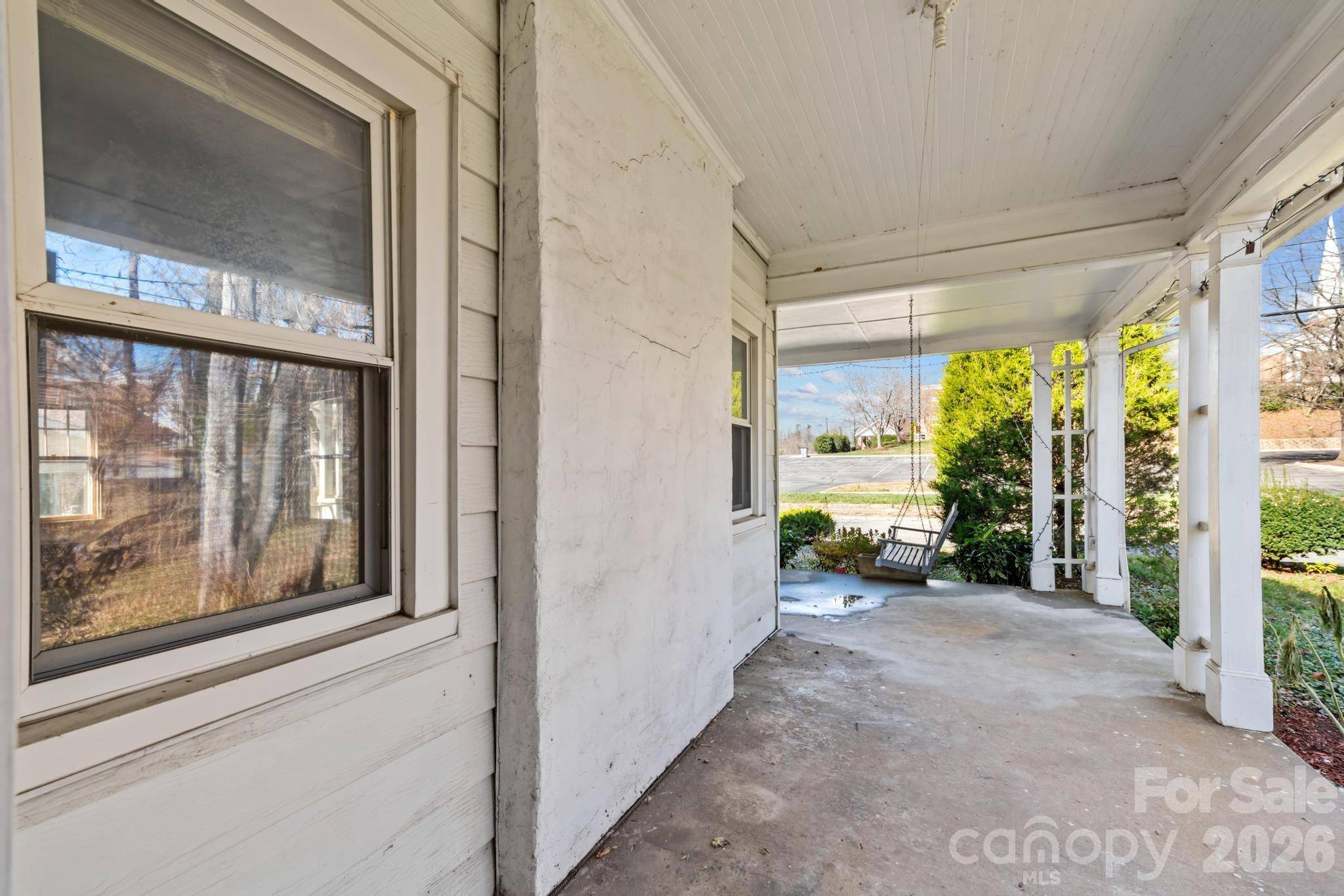 1011 Ashe AVE NW, Lenoir, NC 28645