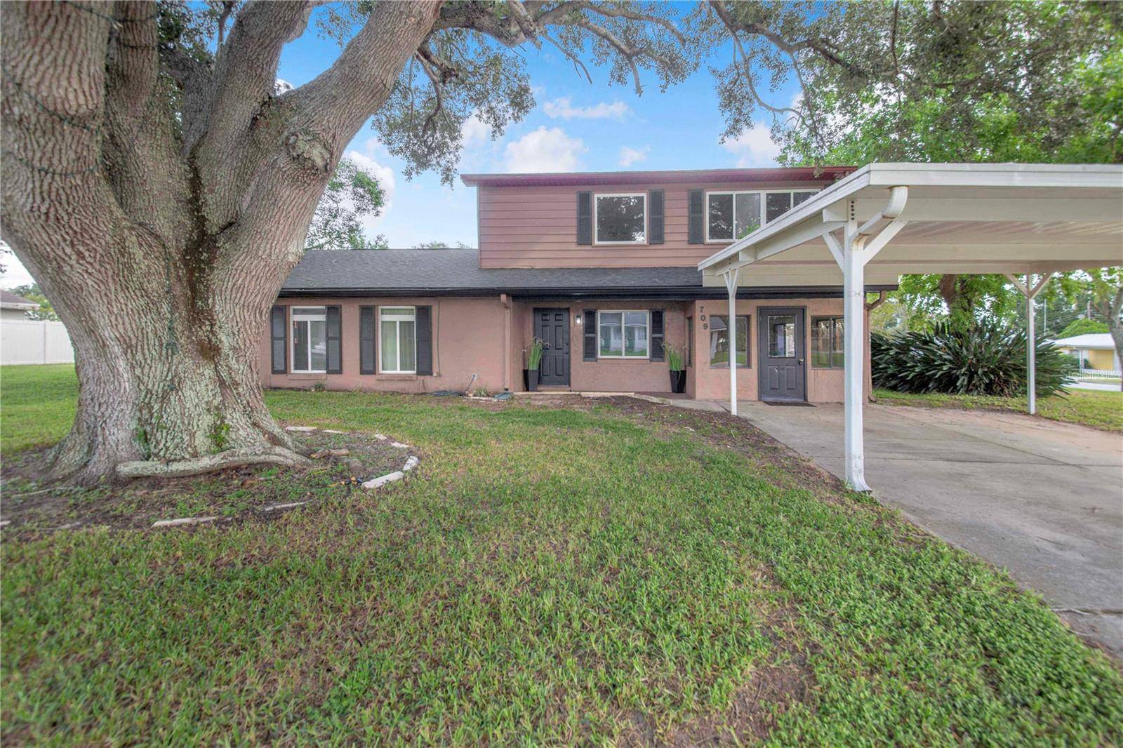 709 HIGHLANDS AVE, Dundee, FL 33838