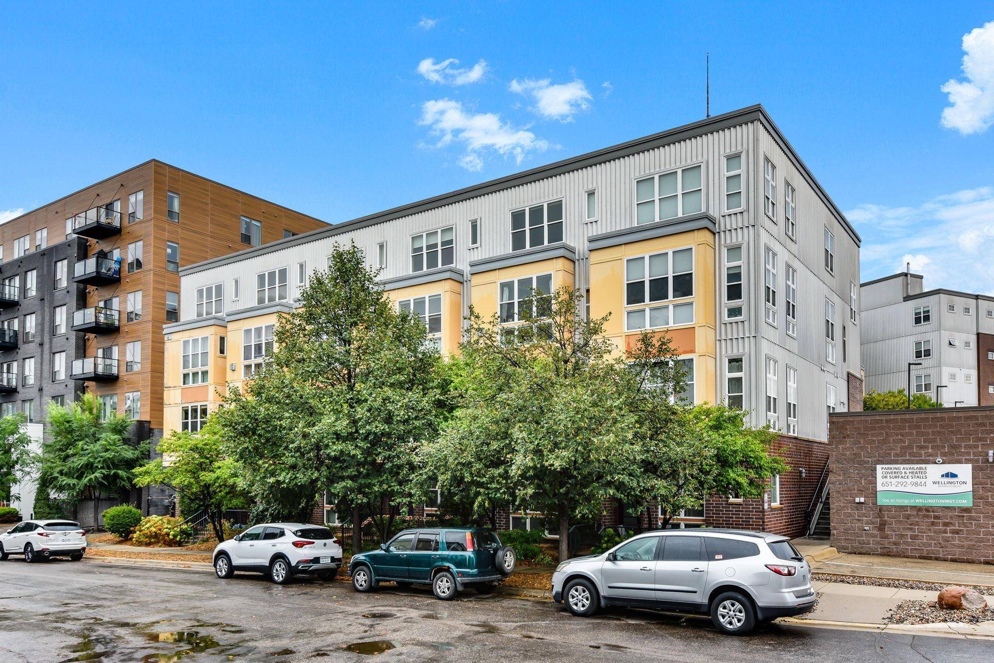 2650 University AVE W #307, Saint Paul, MN 55114