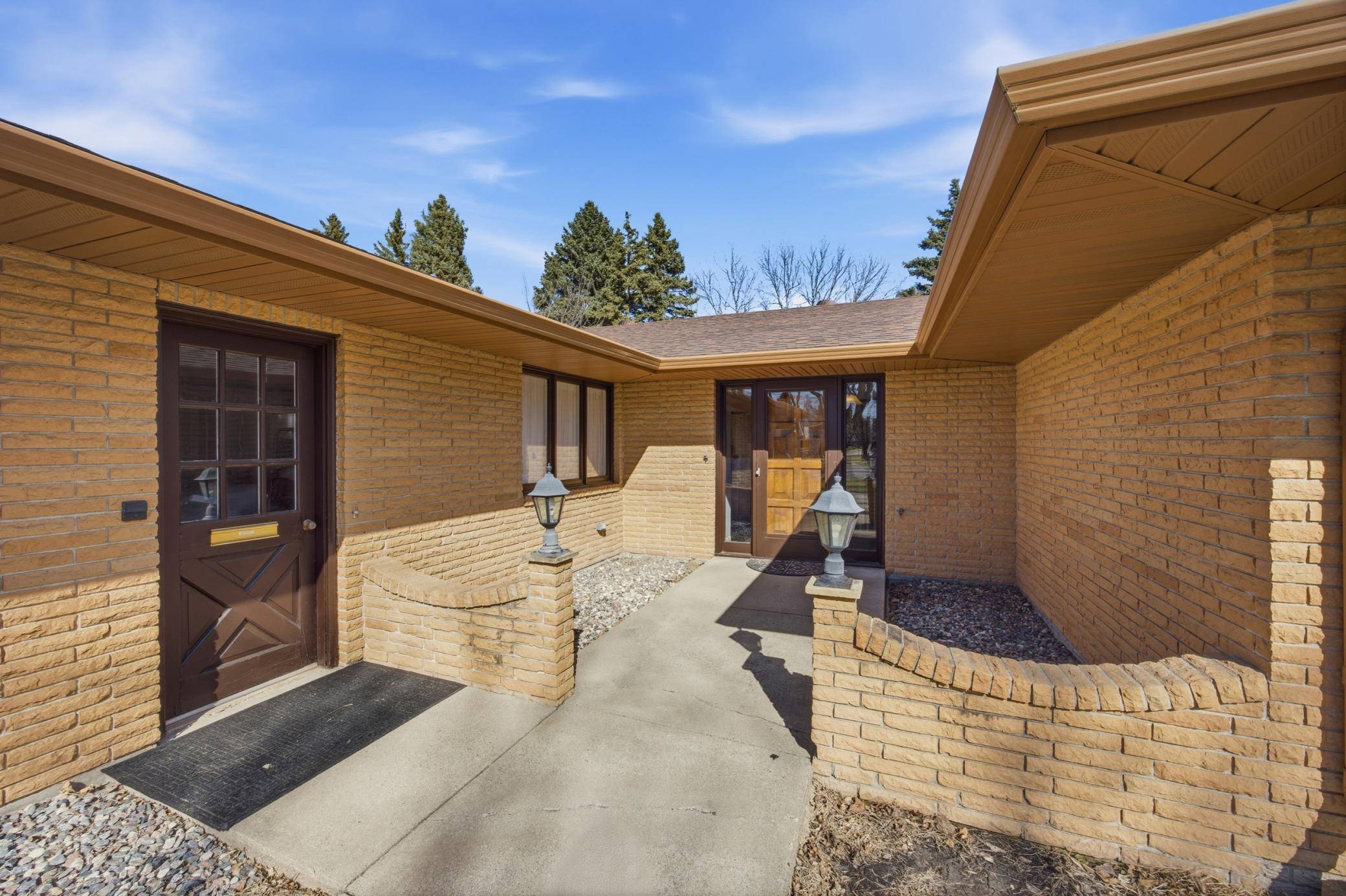 1301 ELM ST N, Fargo, ND 58102
