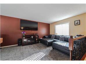 249 Strese LN, Apple Valley, MN 55124
