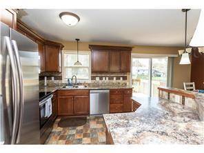 249 Strese LN, Apple Valley, MN 55124