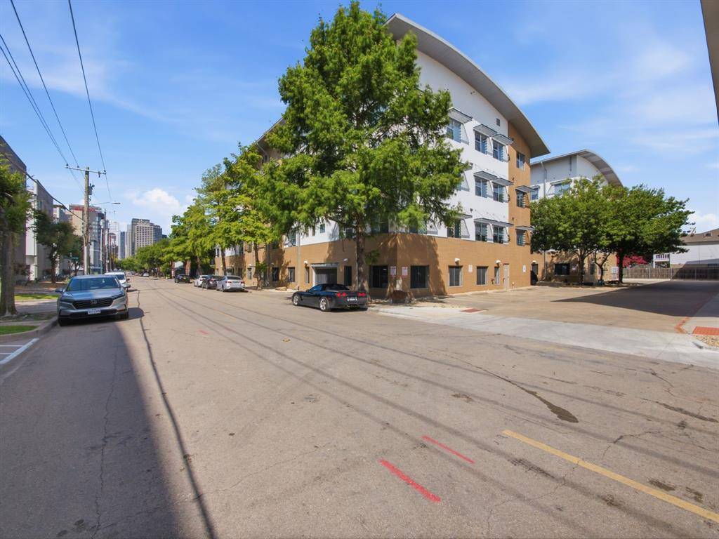 3015 Bryan Street #2F, Dallas, TX 75204