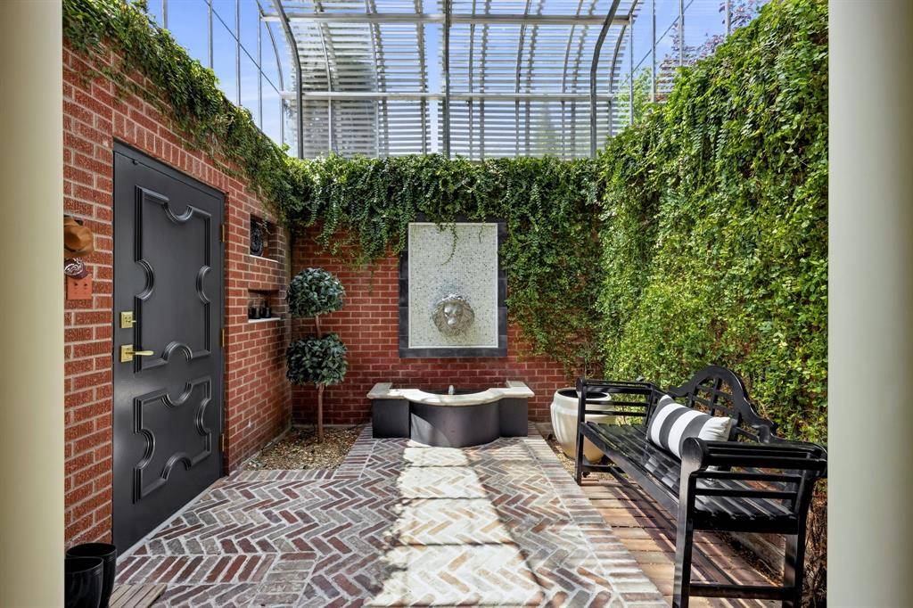 4228 N Hall Street, Dallas, TX 75219