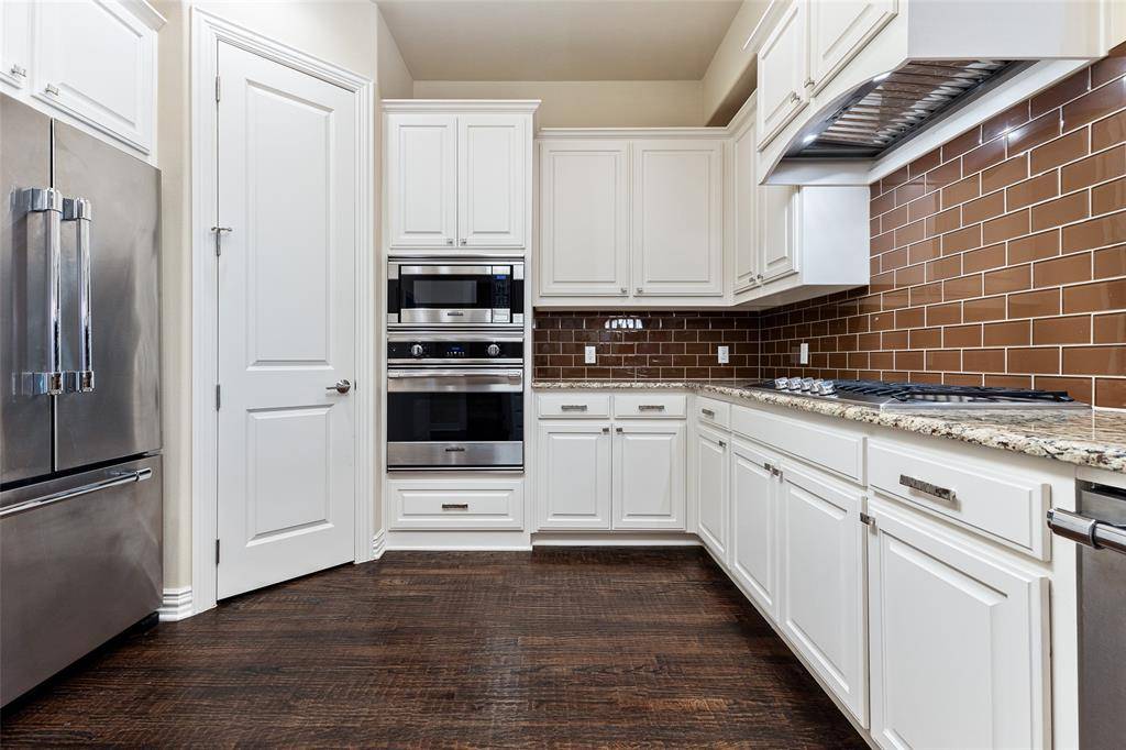 2811 Hood Street #E, Dallas, TX 75219