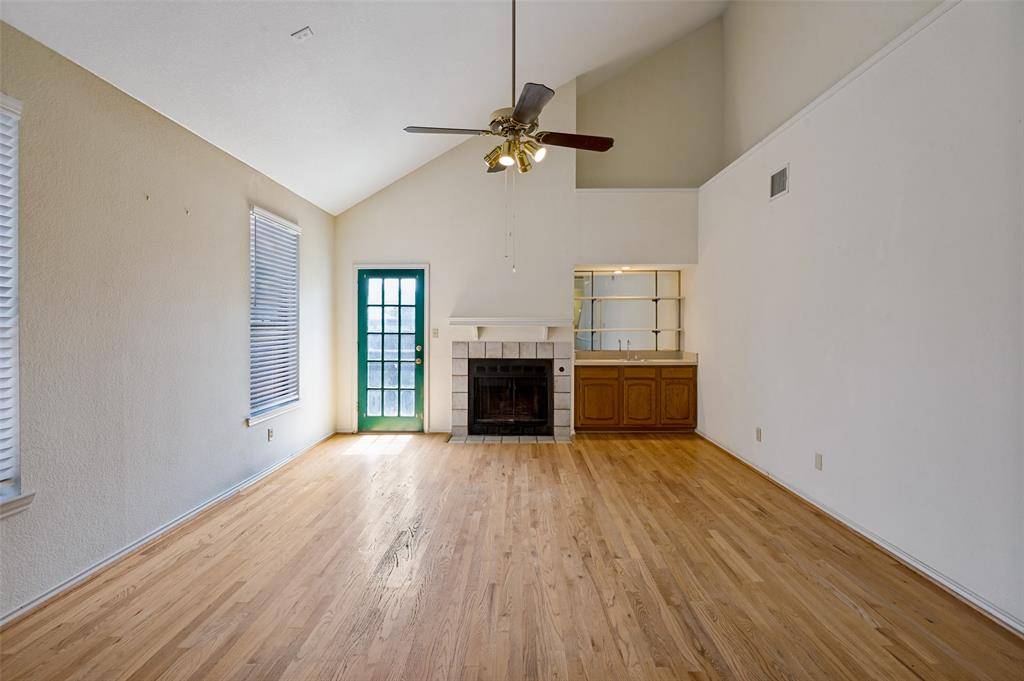 4315 Harvest Hill Road, Carrollton, TX 75010