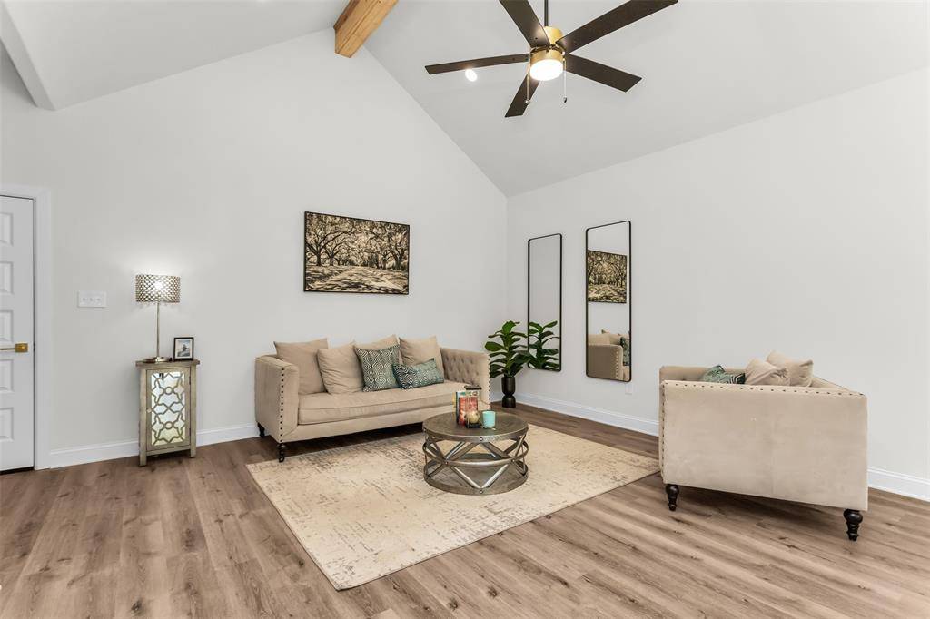 808 Wilkinson Drive, Mesquite, TX 75149