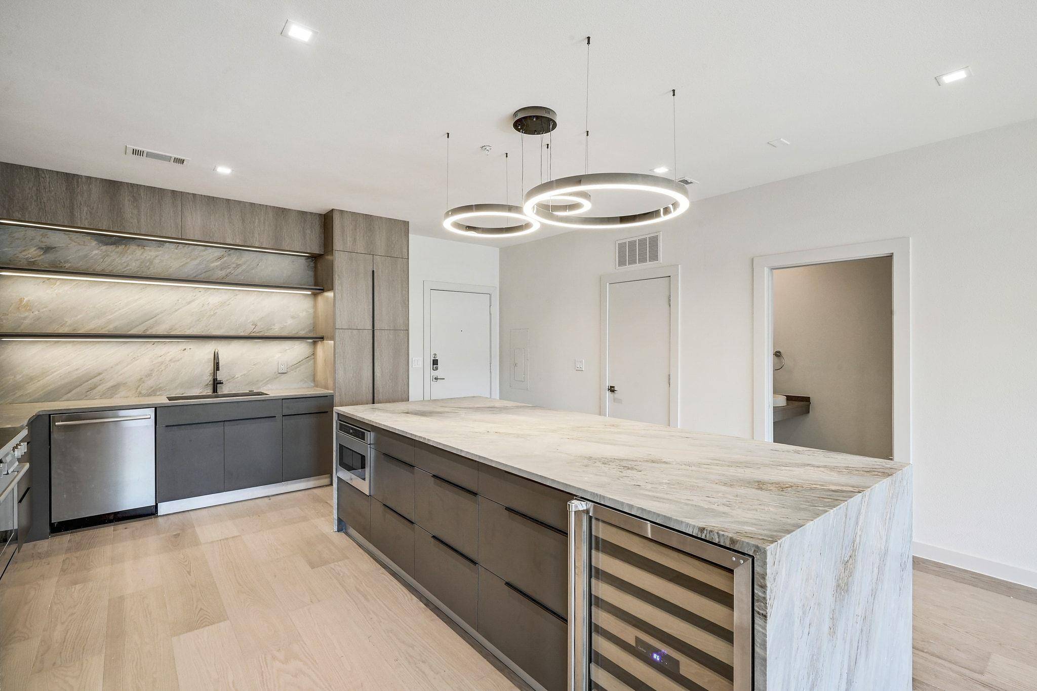3600 S Lamar BLVD #202, Austin, TX 78704