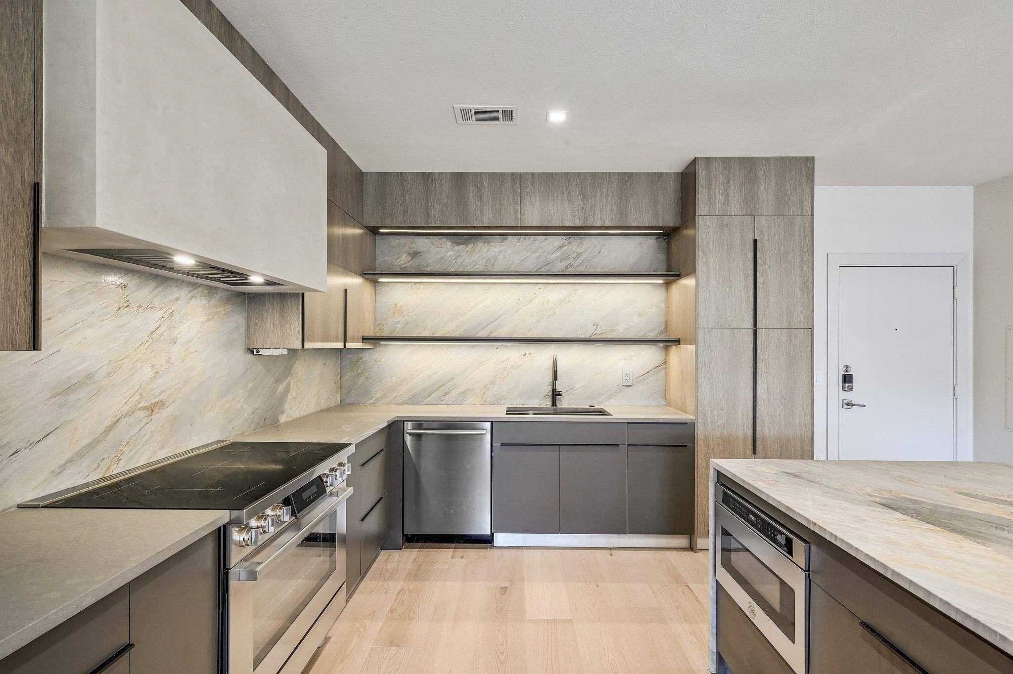 3600 S Lamar BLVD #202, Austin, TX 78704