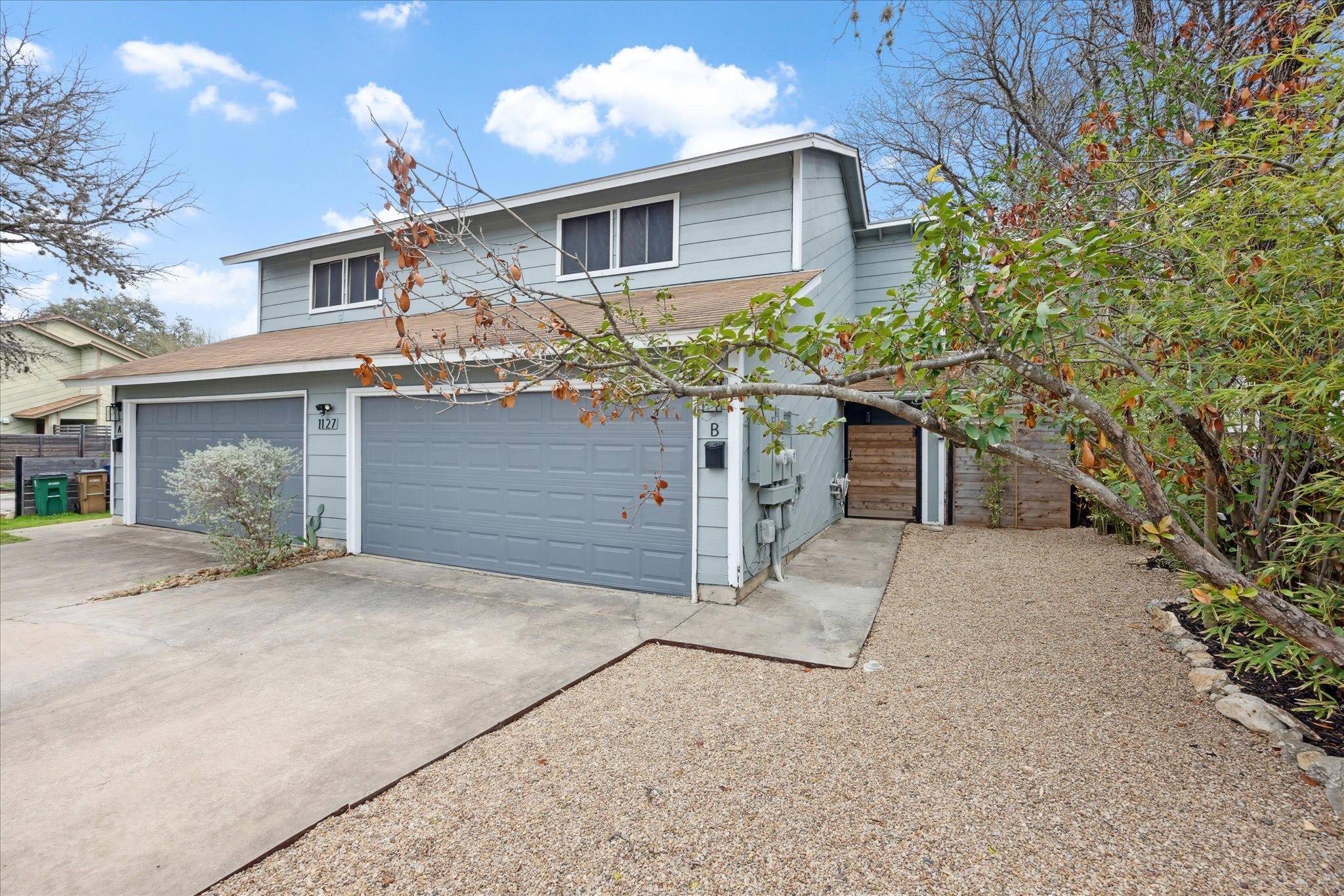 1127 Hollow Creek DR #A and B, Austin, TX 78704