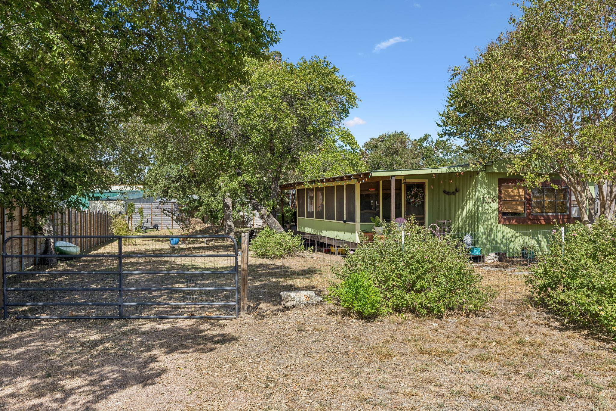 1106 Minnie DR, Austin, TX 78732
