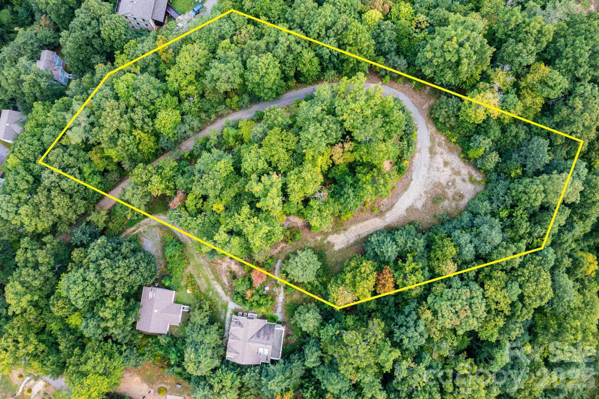 25 Lila LN #209, Clyde, NC 28721
