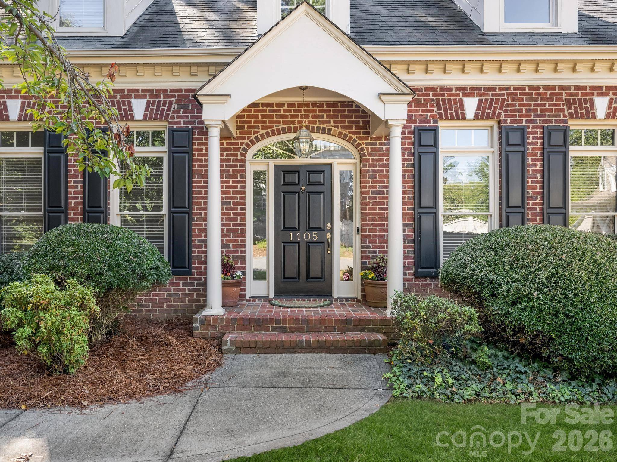 1105 Randolph Oaks CT, Charlotte, NC 28211