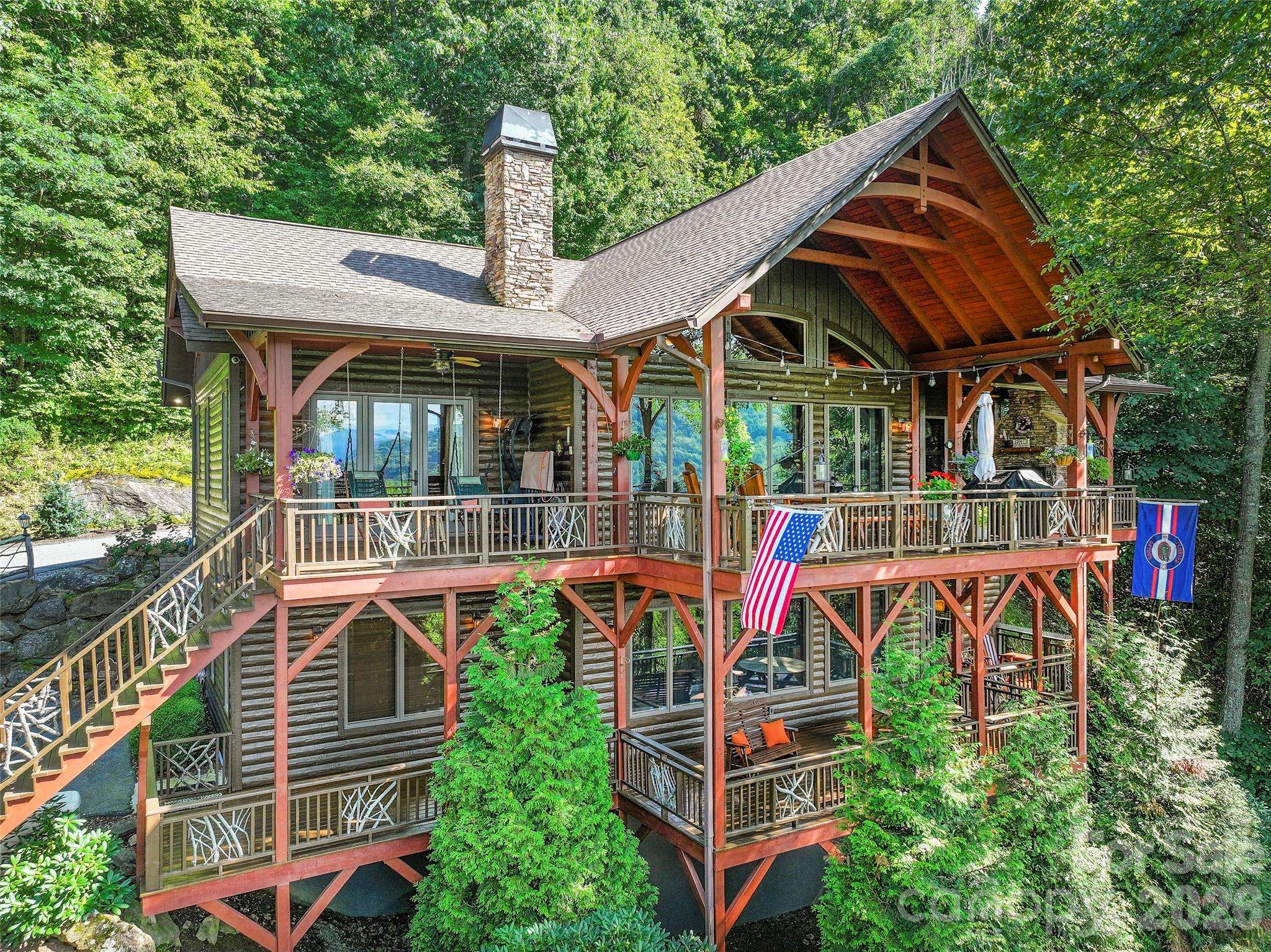 318 Awohali TRL, Maggie Valley, NC 28751