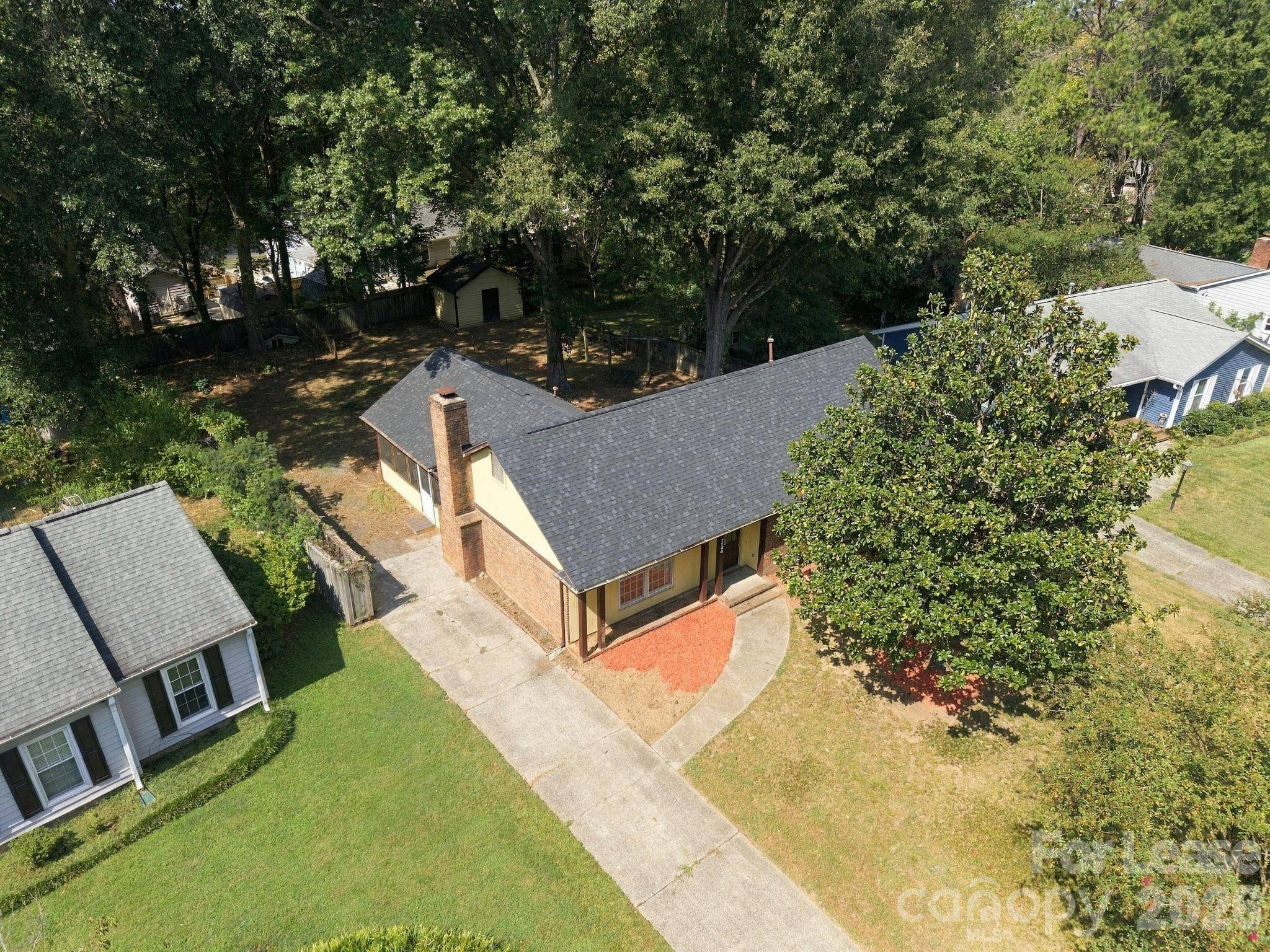 7724 Winterset DR, Charlotte, NC 28270