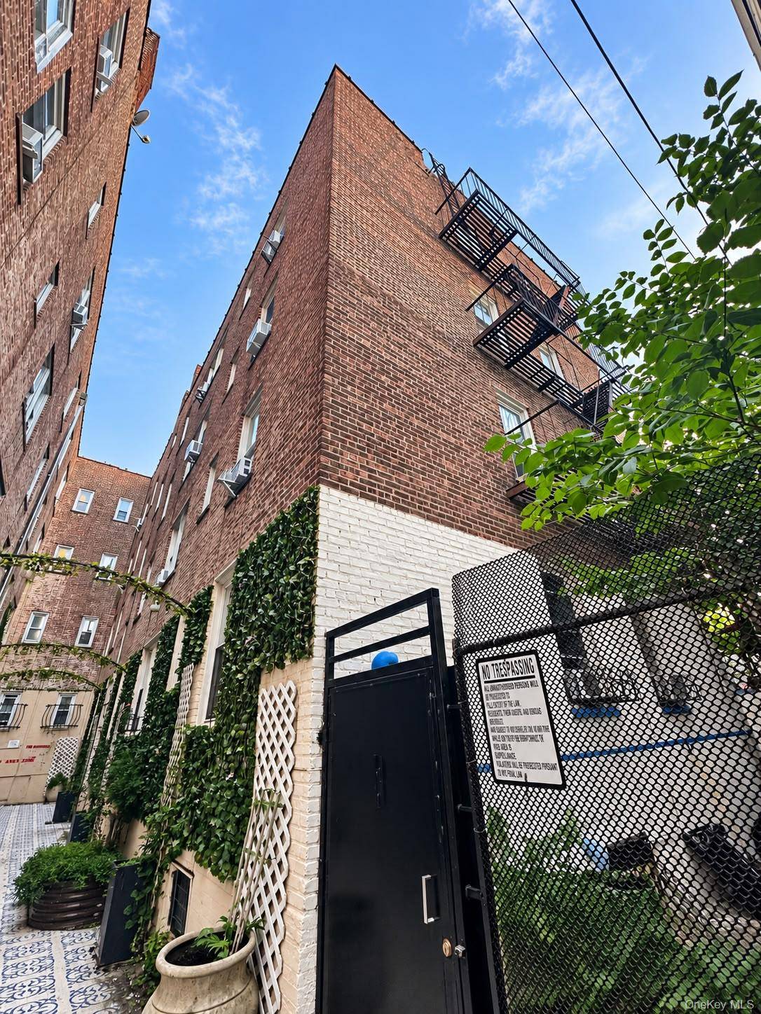98-15 34th AVE, Corona, NY 11368