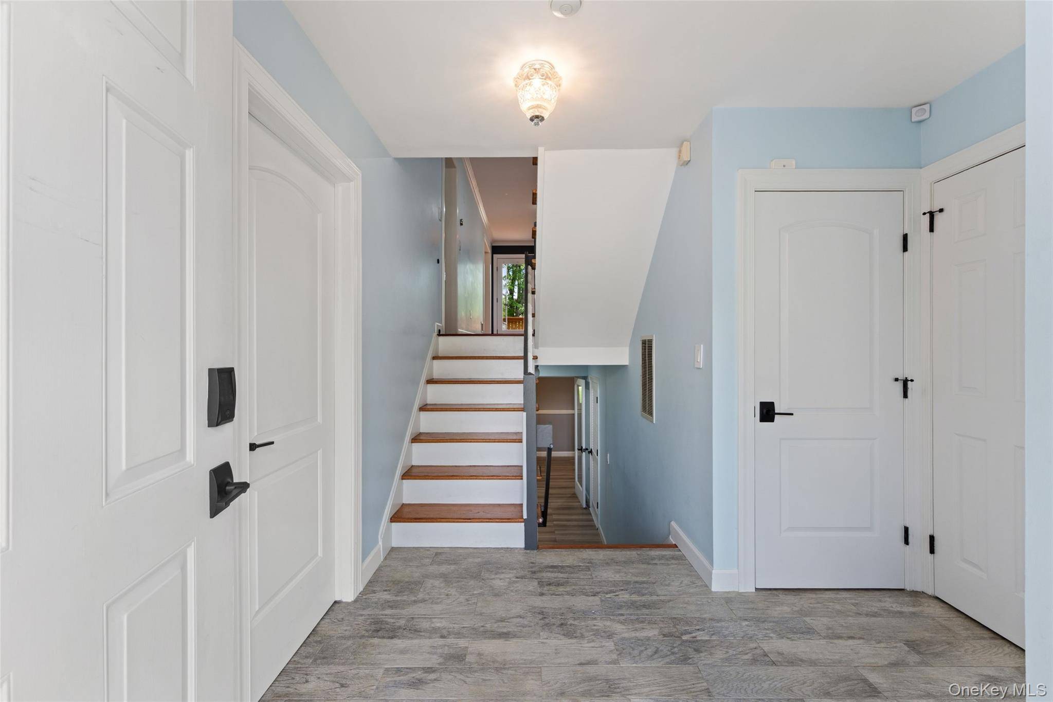 160 N Route 303 #4, Congers, NY 10920