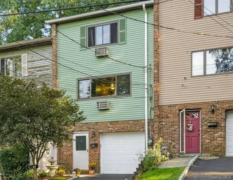 17 Pemart AVE, Peekskill, NY 10566
