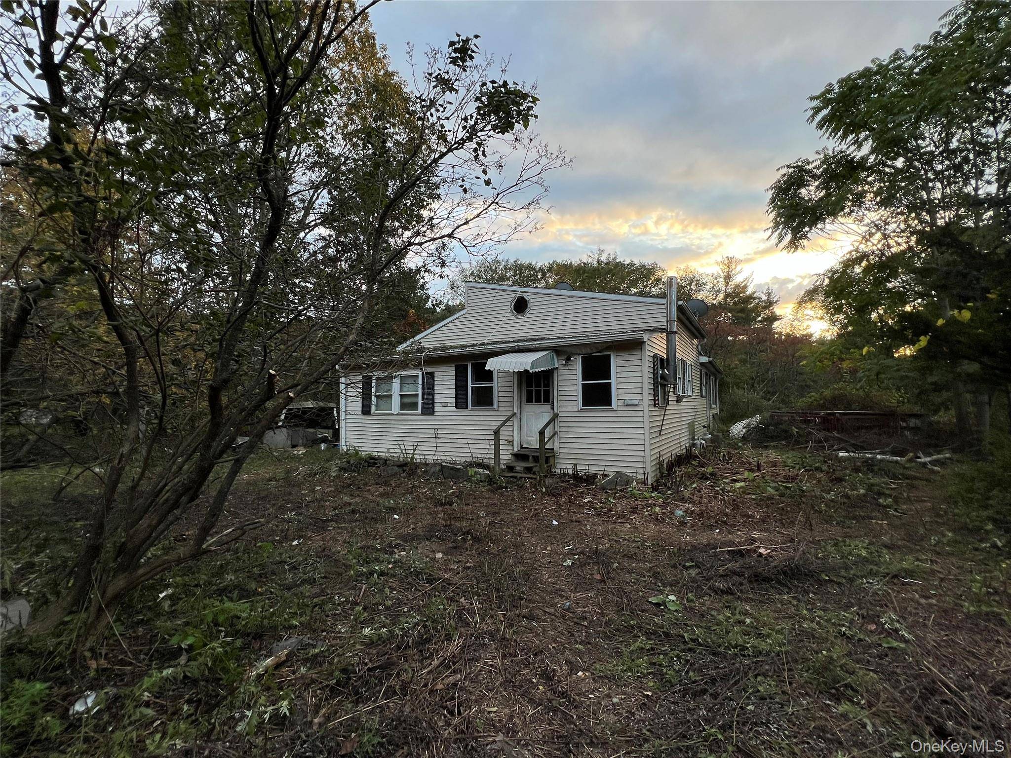 1961 County Route 27, Craryville, NY 12521