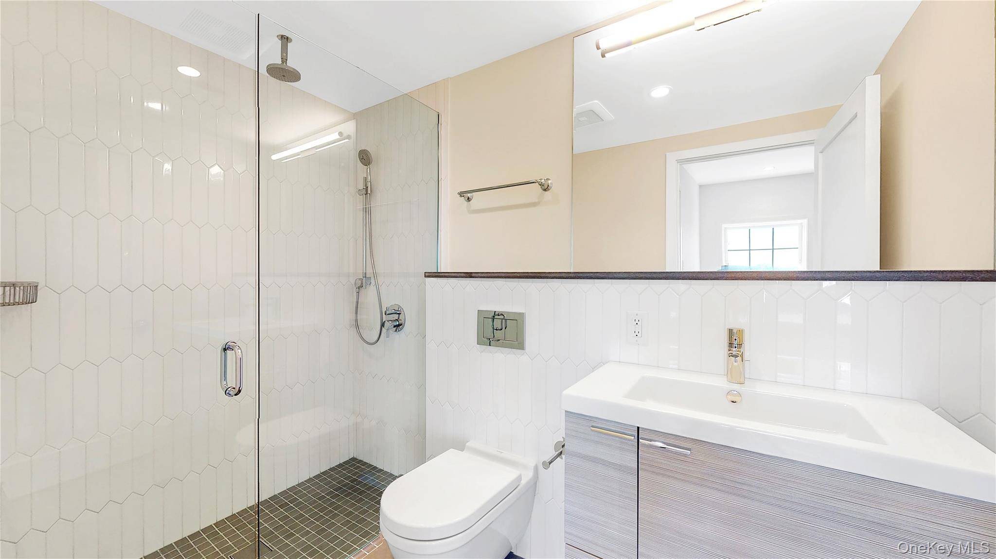 16 Main #5A, Port Chester, NY 10573