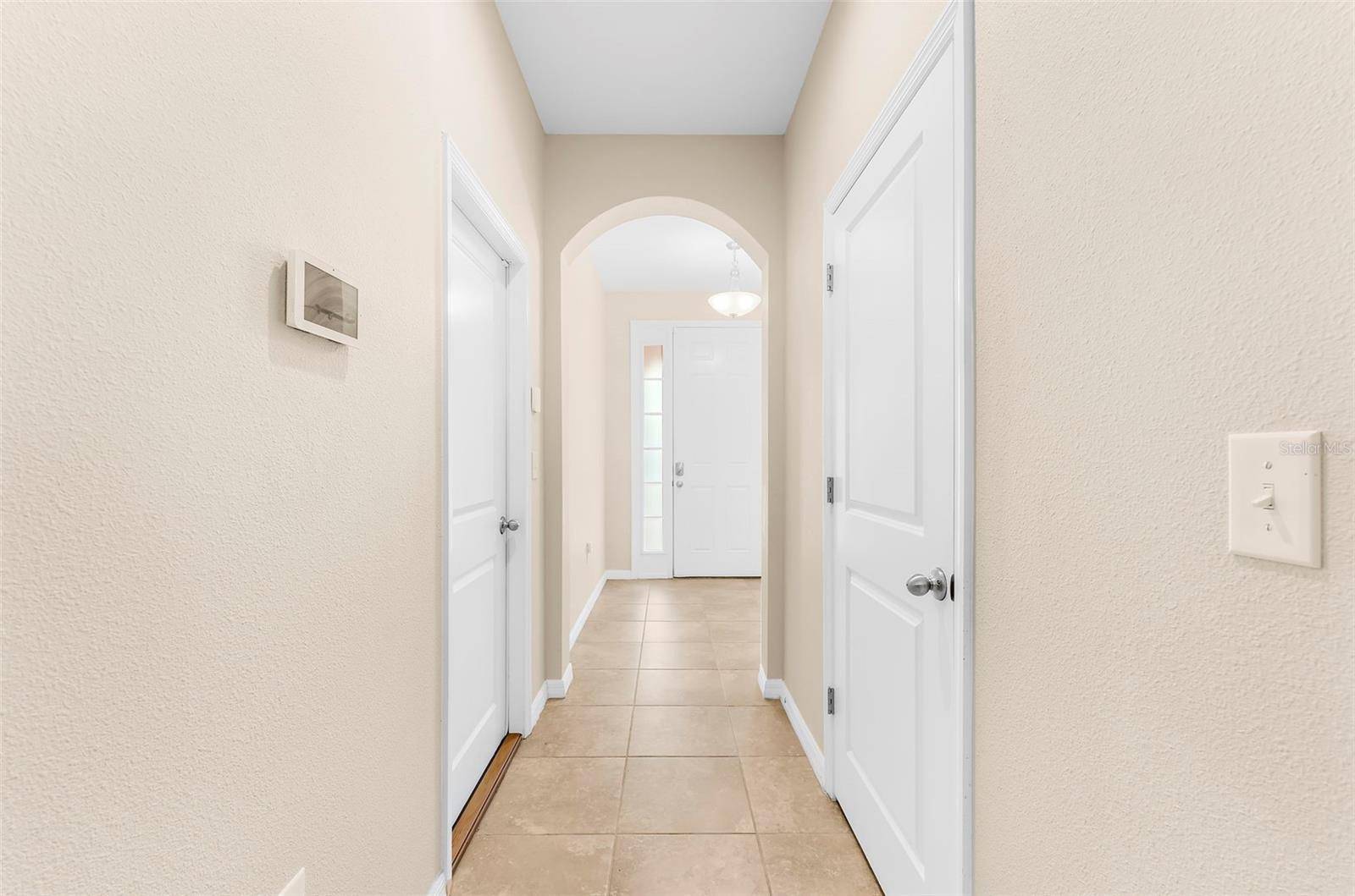 2399 MIDNIGHT PEARL DR, Sarasota, FL 34240