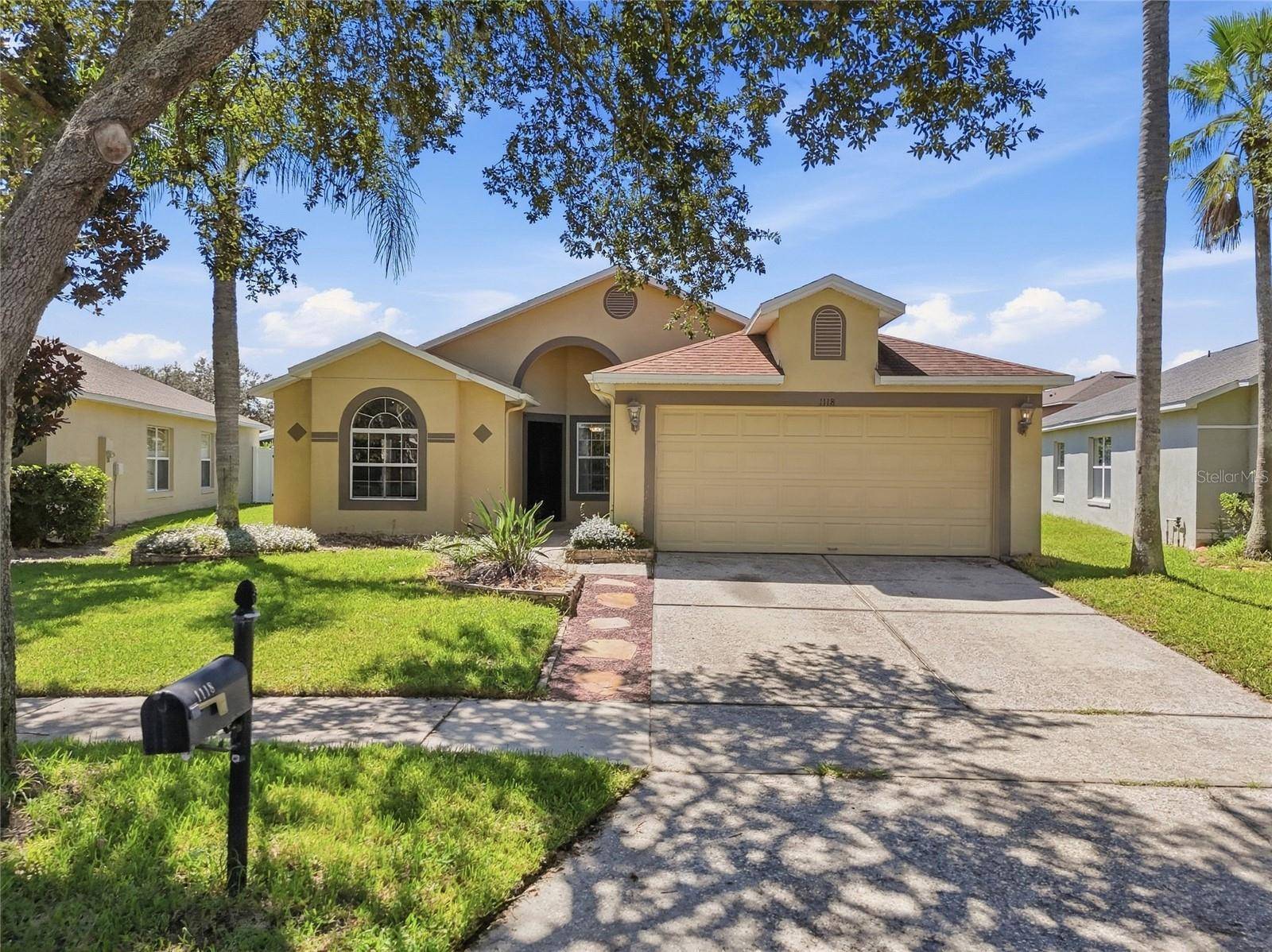 1118 MAIDENMOOR RD, Winter Garden, FL 34787