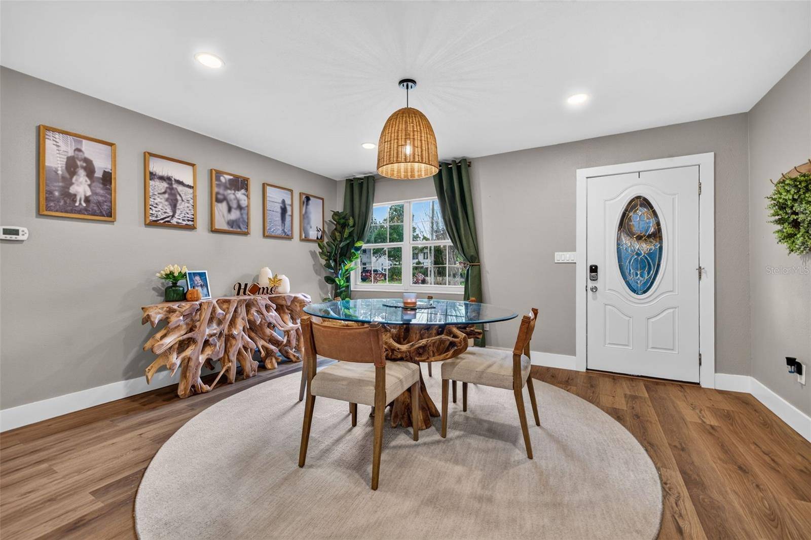 4018 HELENA ST NE, St Petersburg, FL 33703