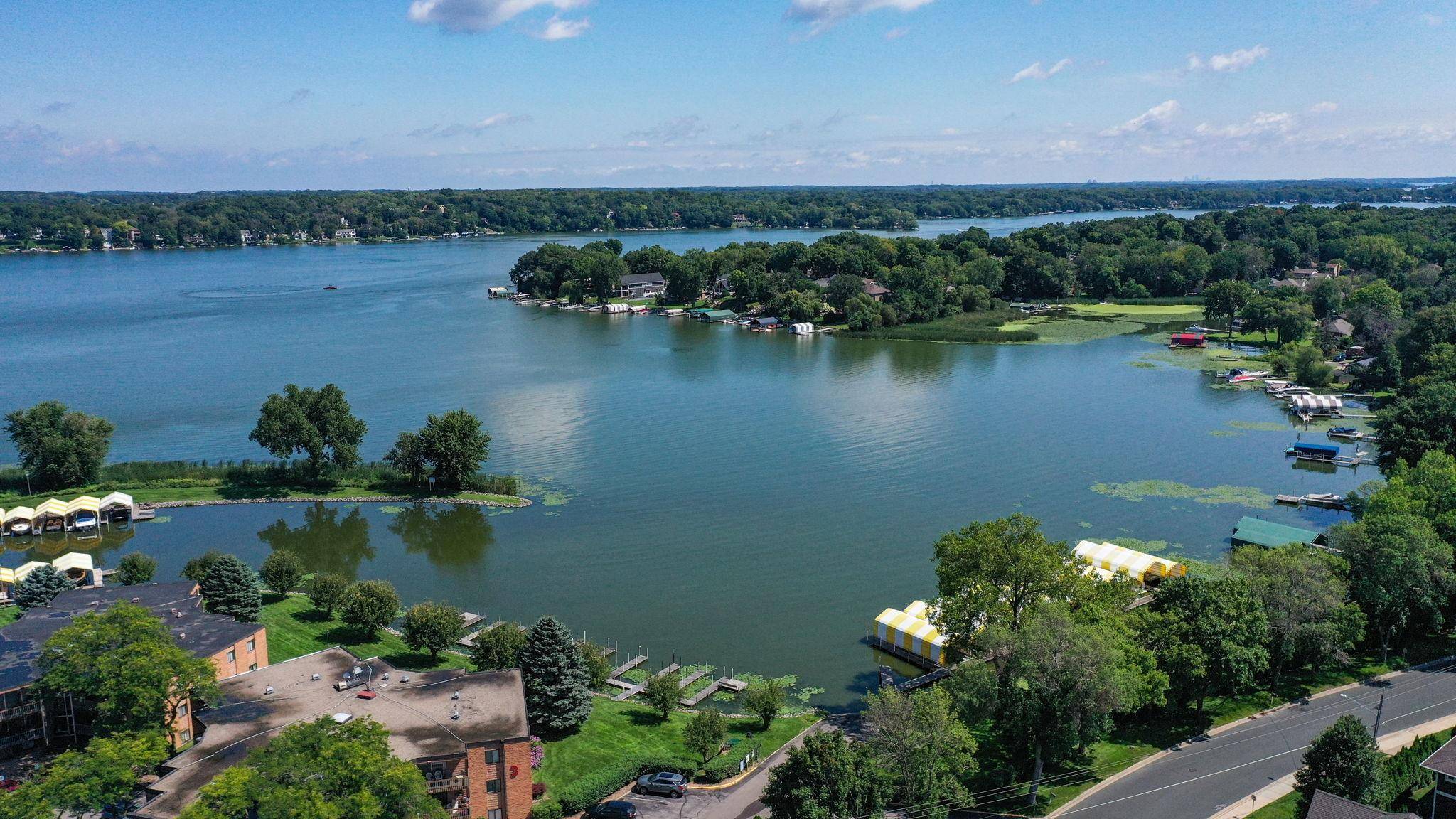 5440 Three Points BLVD #536, Mound, MN 55364