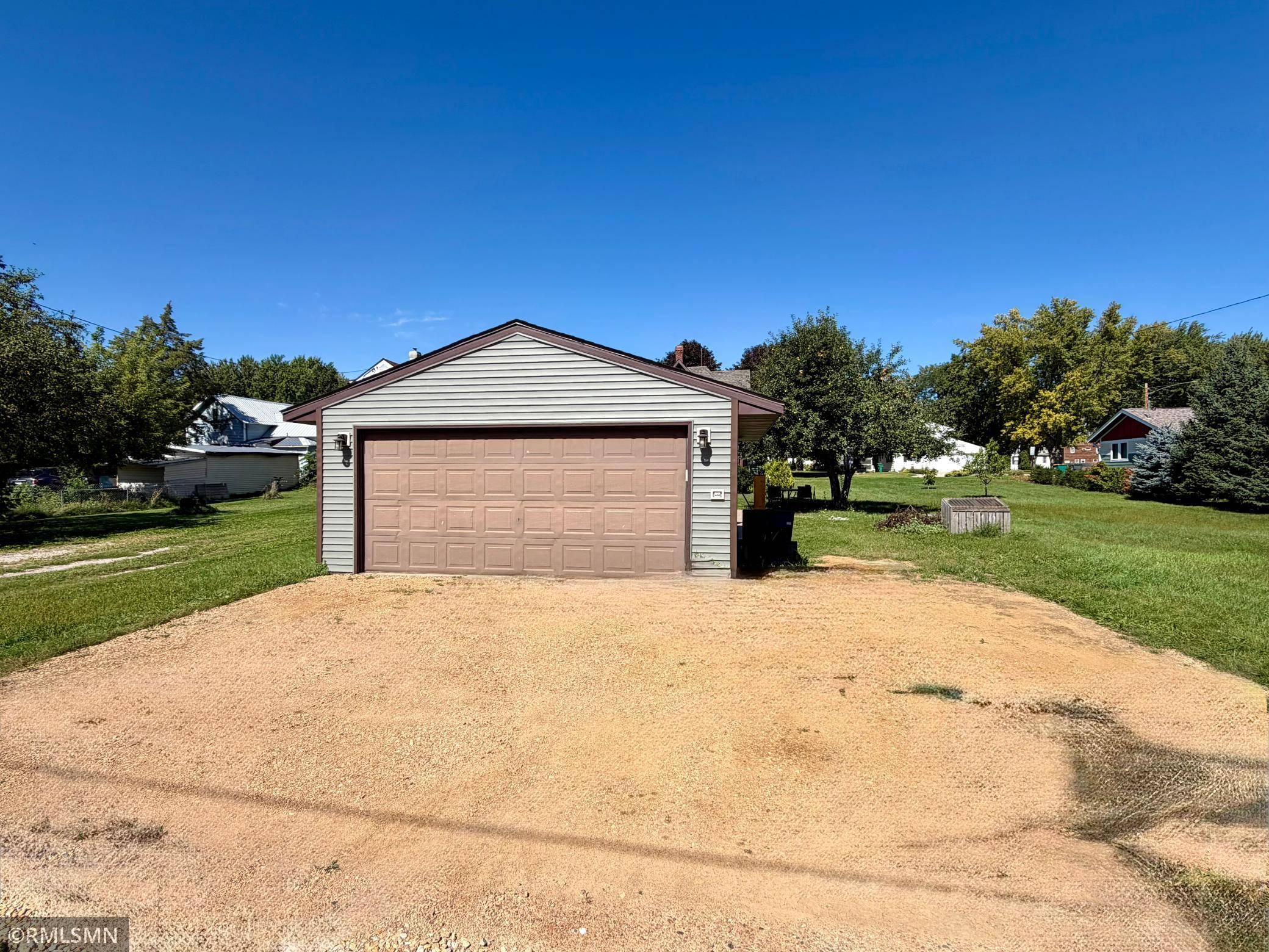 310 Oak AVE SW, Montgomery, MN 56069