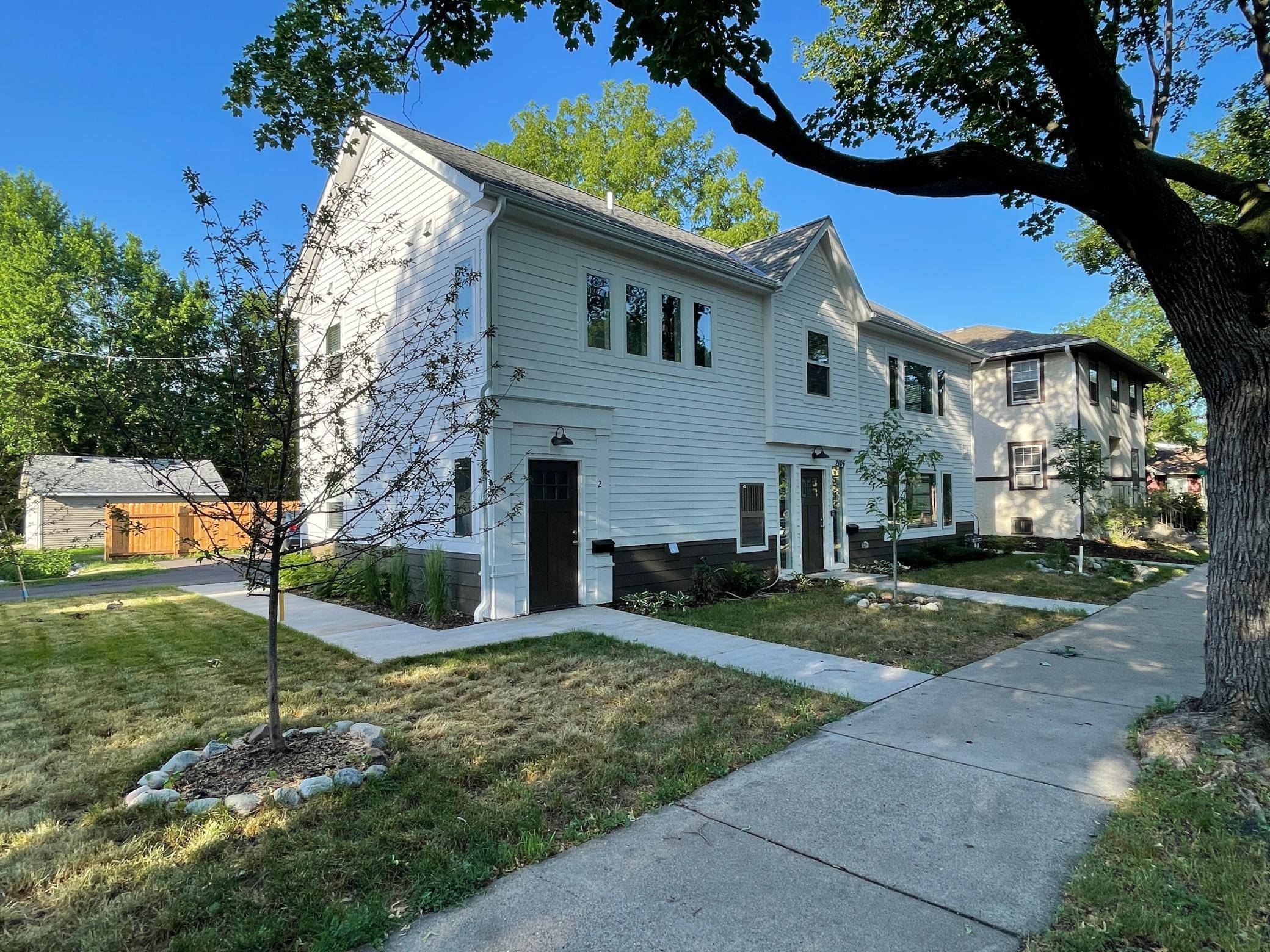 2100 Fairmount ST SE, Minneapolis, MN 55414
