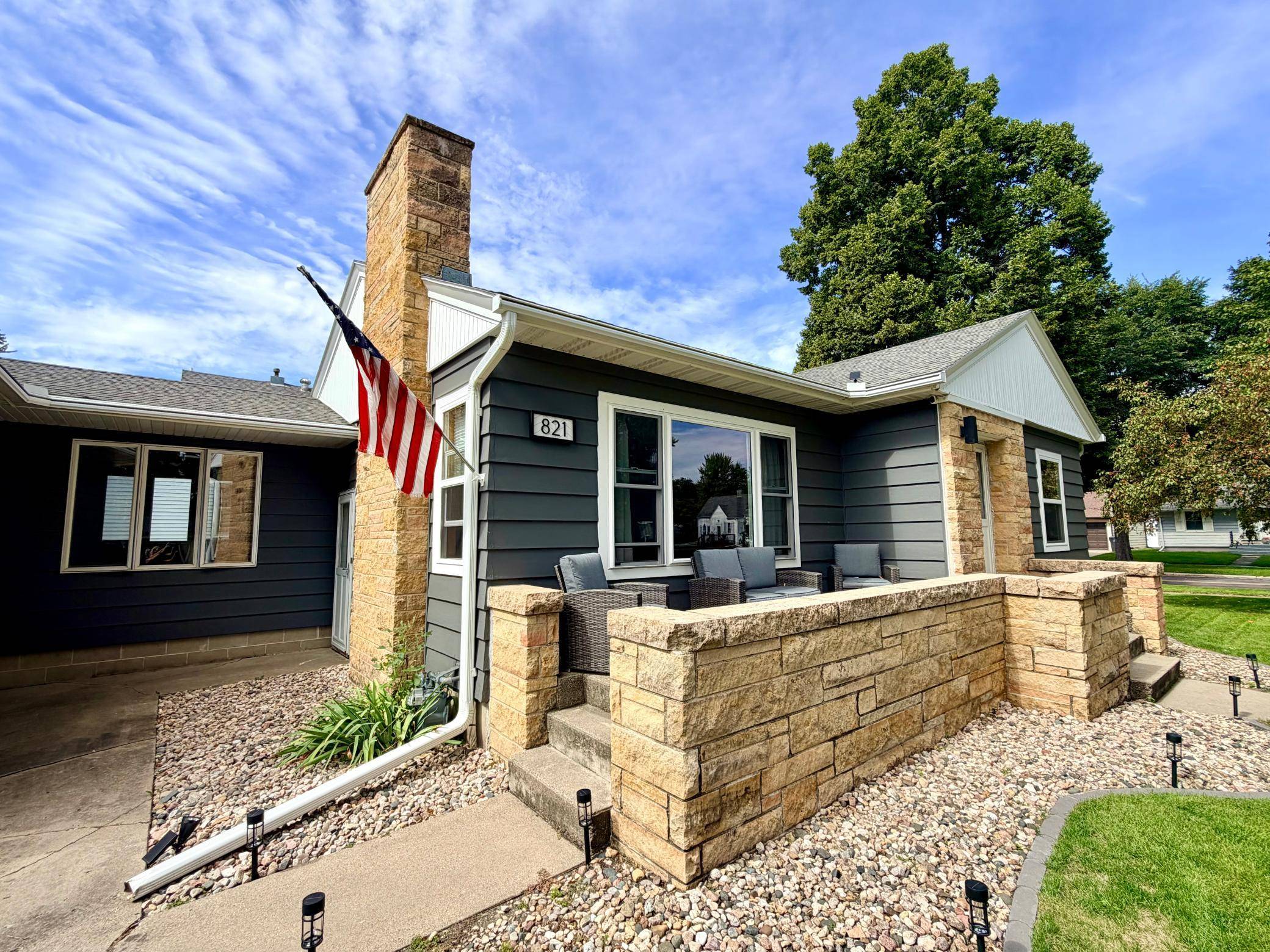 821 Turner ST, Worthington, MN 56187