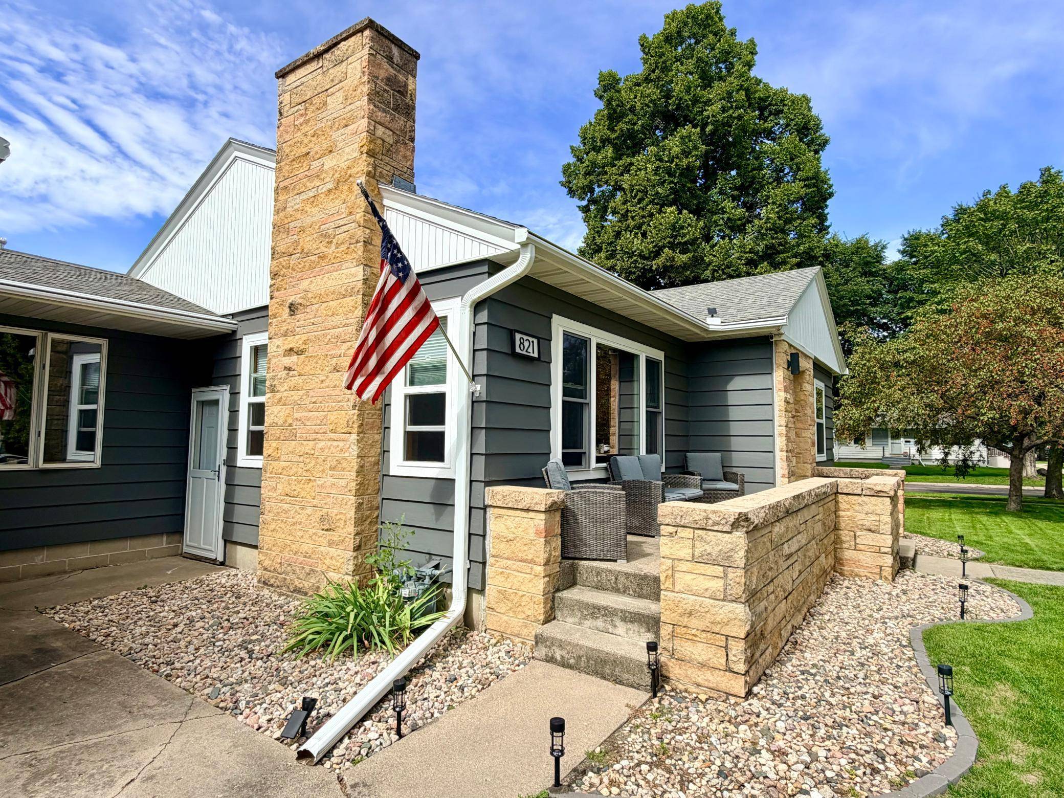 821 Turner ST, Worthington, MN 56187