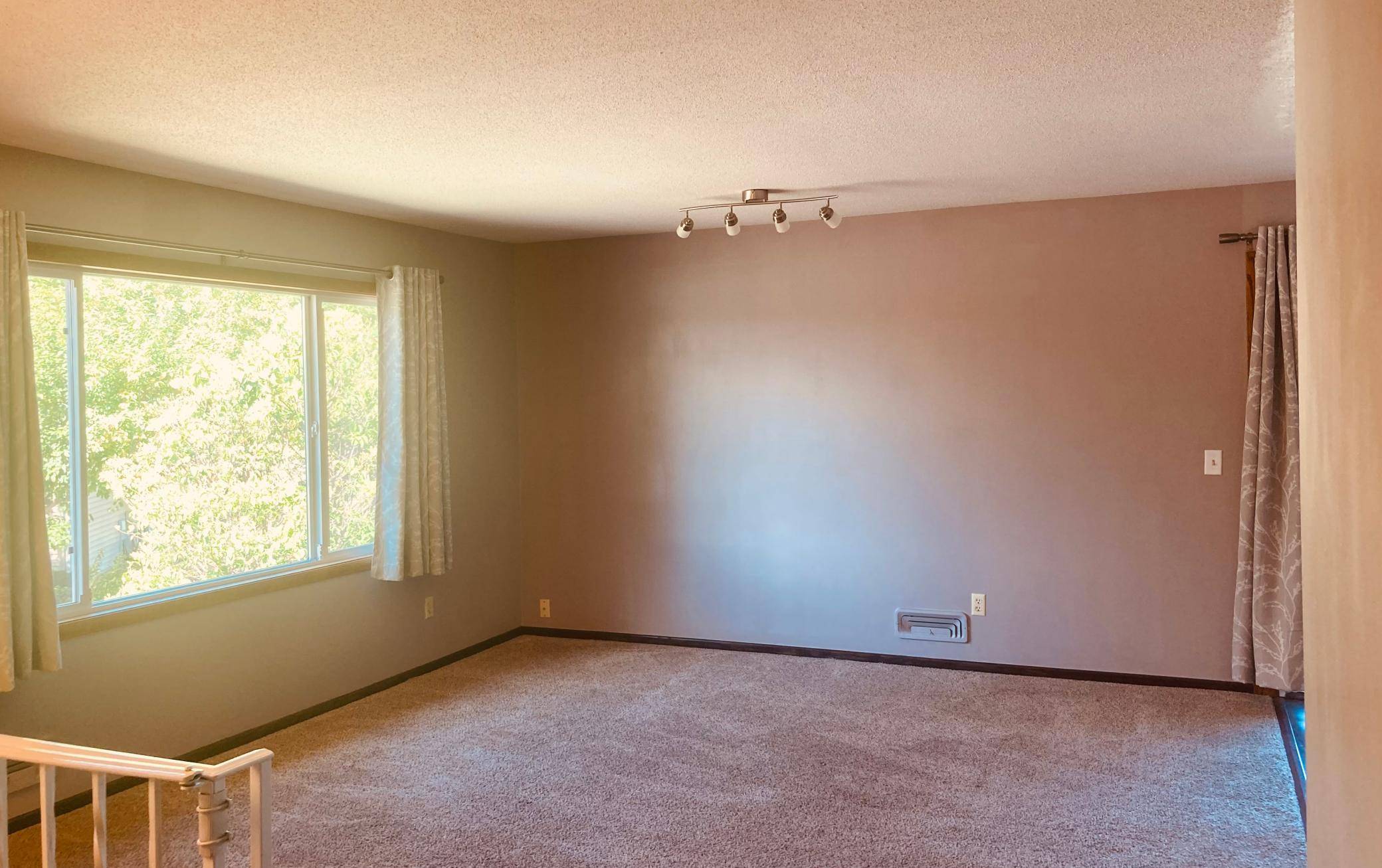 9981 106th PL N, Maple Grove, MN 55369