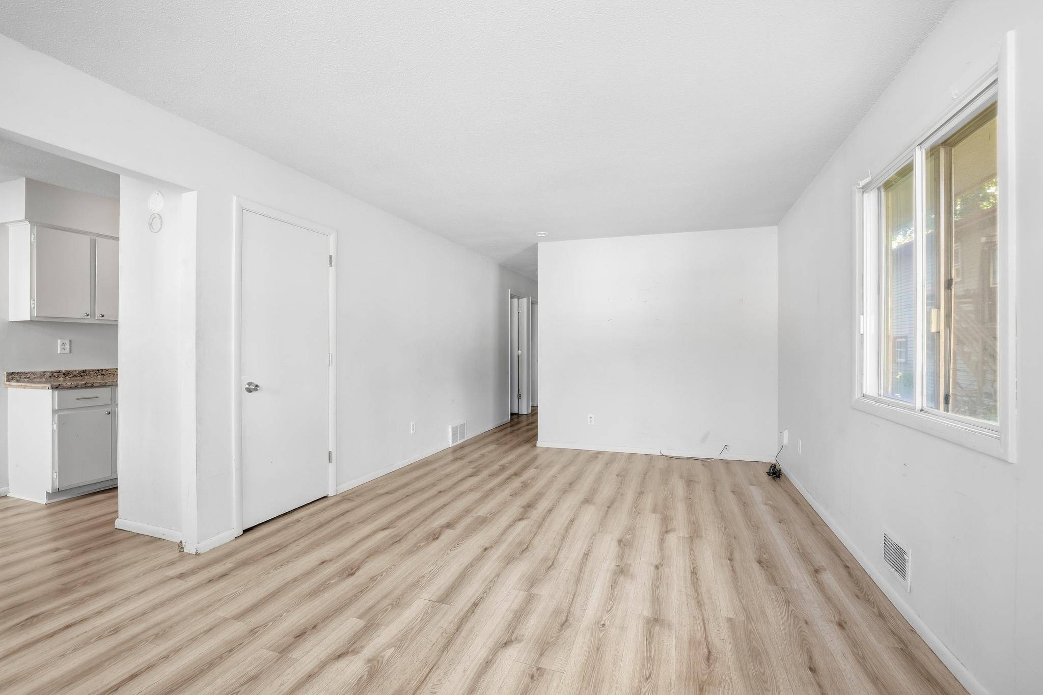 5013 Shoreline DR, Mound, MN 55364