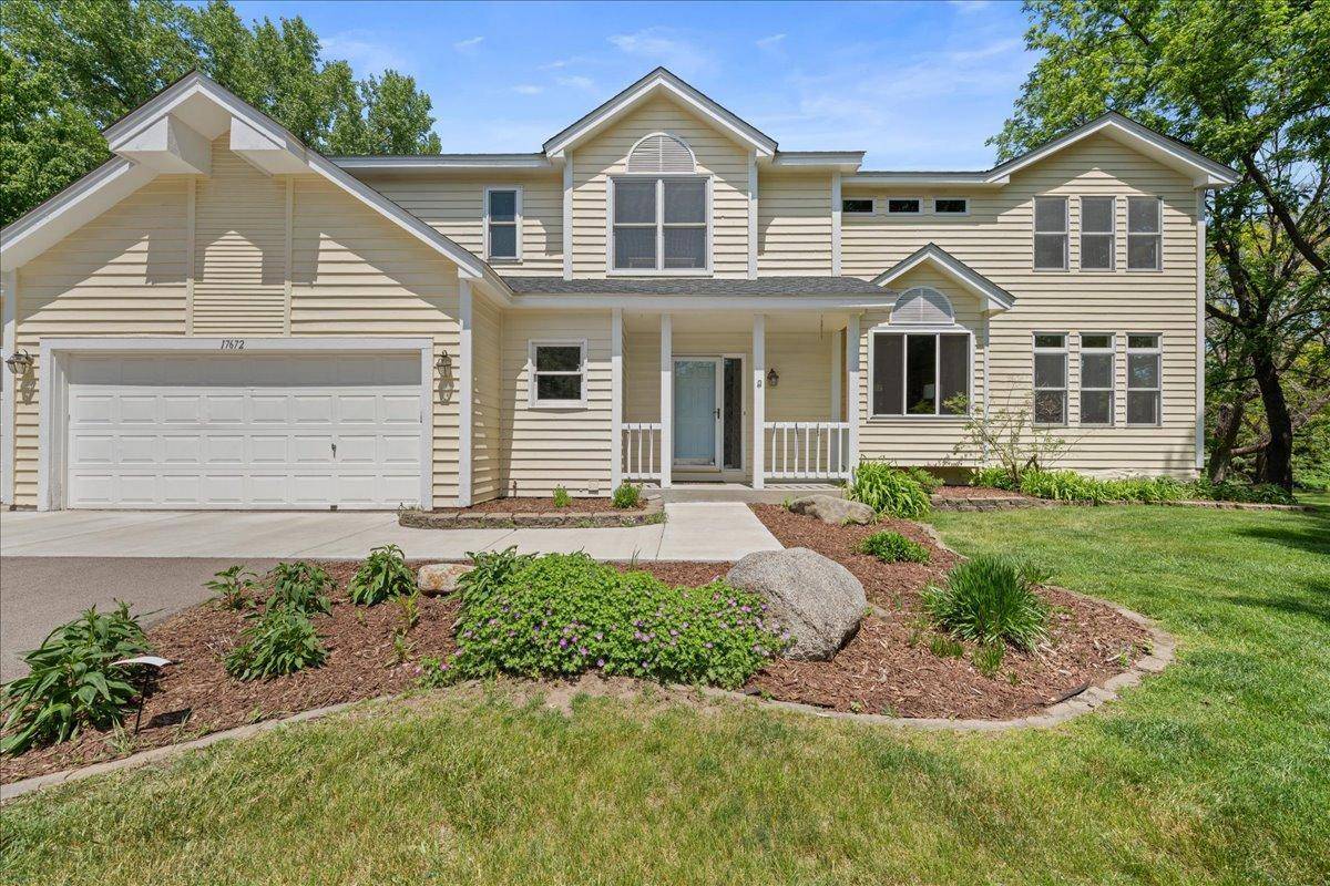 17672 Kettering TRL, Lakeville, MN 55044