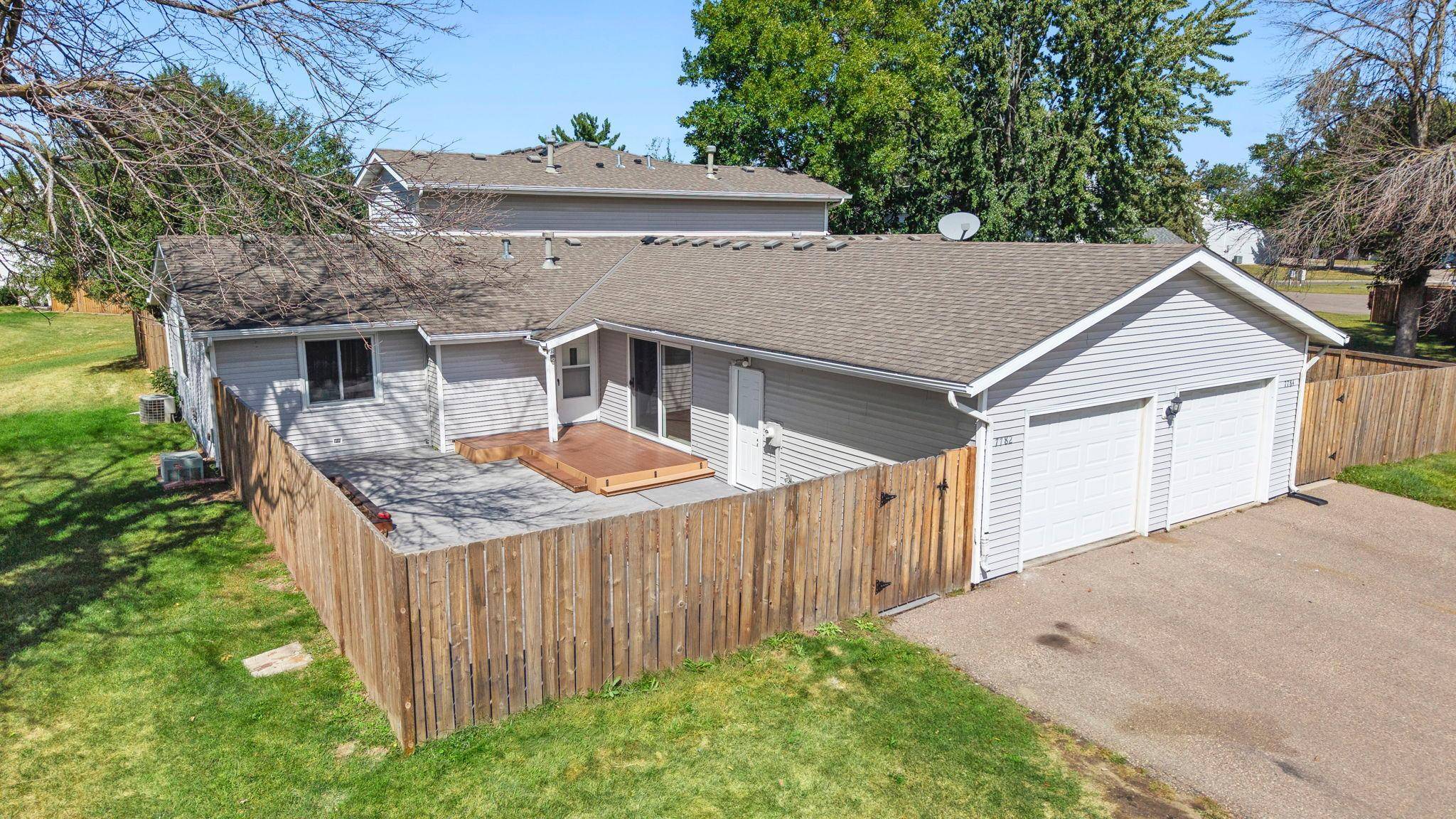 7782 Dunmore RD, Woodbury, MN 55125