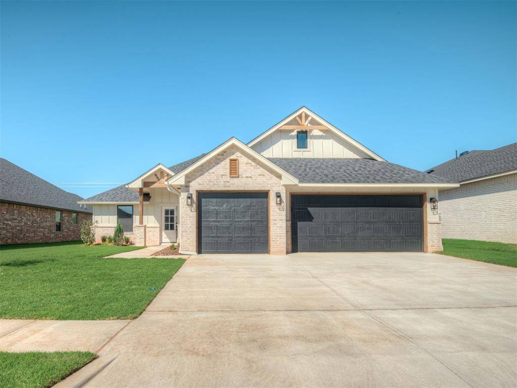 5101 Misty Wood LN, Mustang, OK 73064