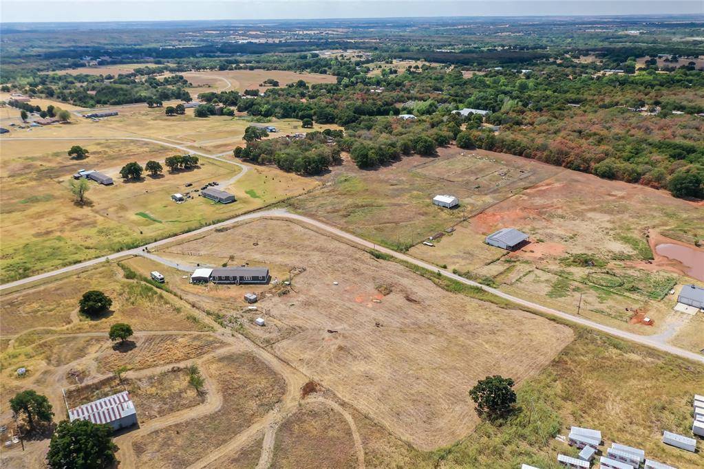 10655 192nd ST, Lindsay, OK 73052