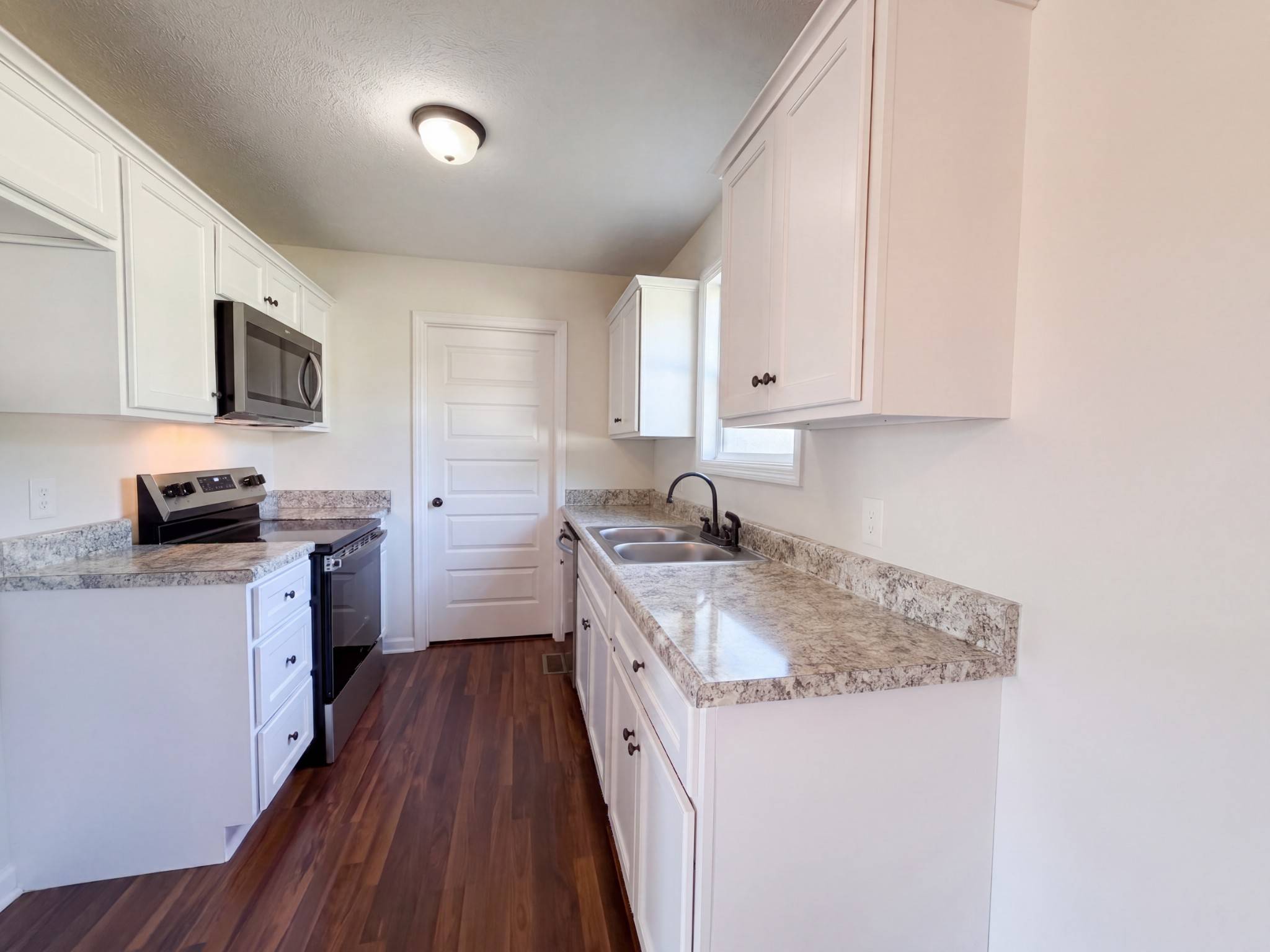 1437 Silver Creek Rd, Lewisburg, TN 37091