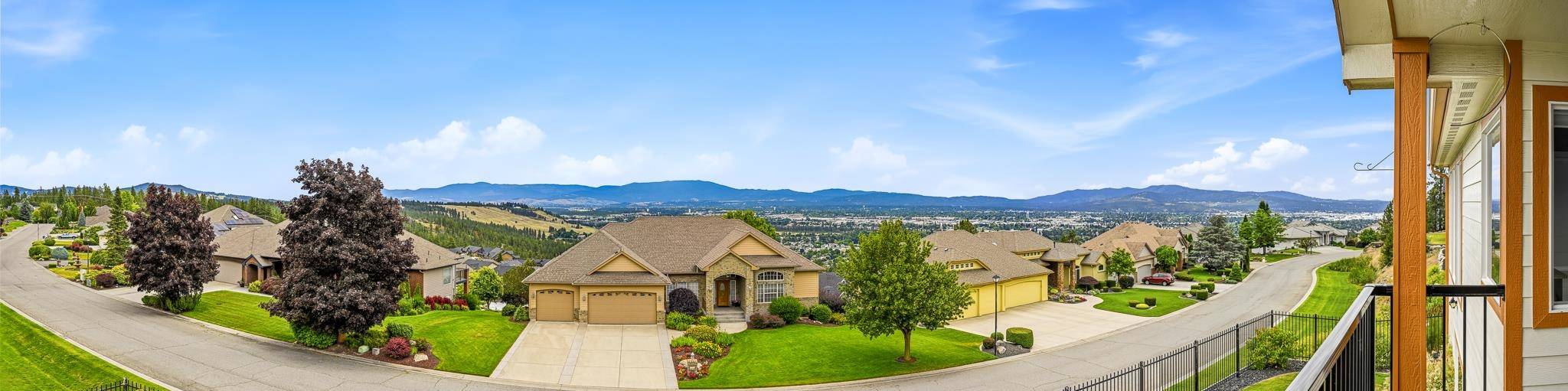 8604 E Black Oak Ln, Spokane, WA 99217