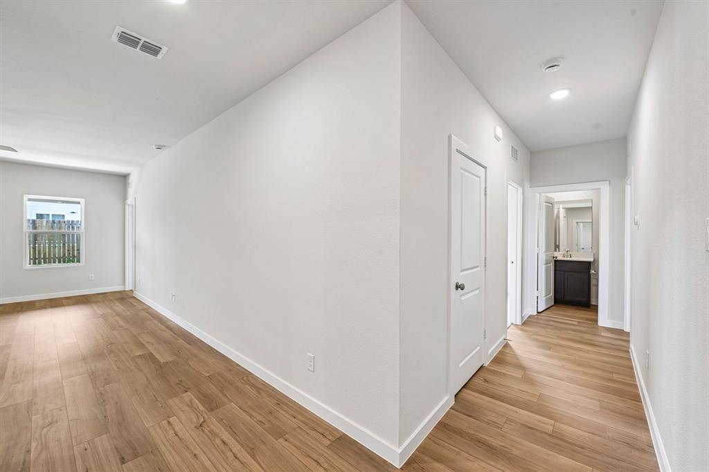 119 Annabelle Street, Cleburne, TX 76031