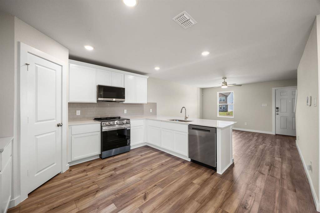 118 Annabelle Street, Cleburne, TX 76031