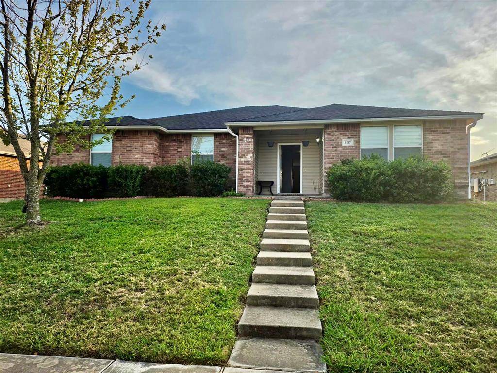 1217 Evergreen Street, Royse City, TX 75189